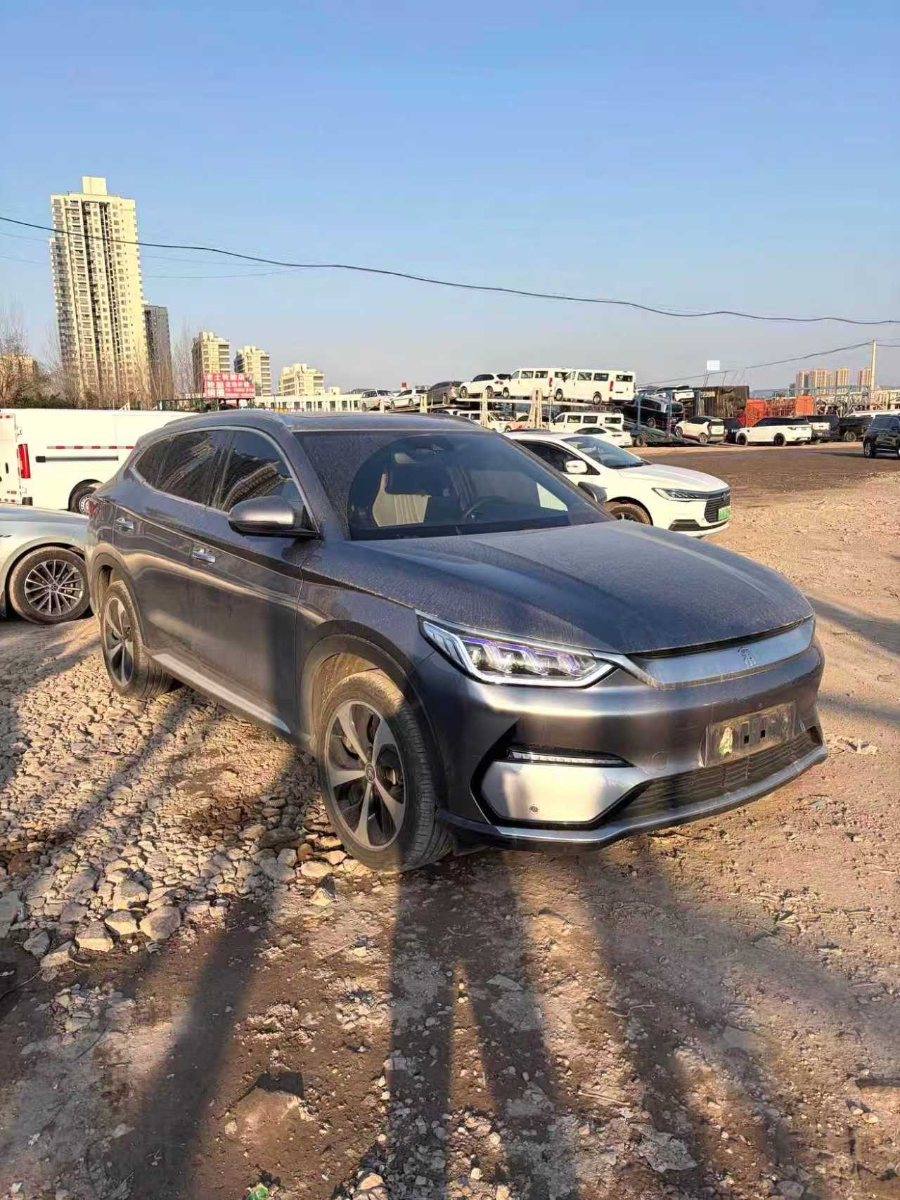 比亚迪 2021款 宋PLUS EV 尊贵型 自动挡（1698）