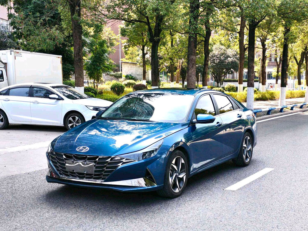 现代 2022款 伊兰特-三厢 1.5 无级 LUX 尊贵版 自动挡（1238）