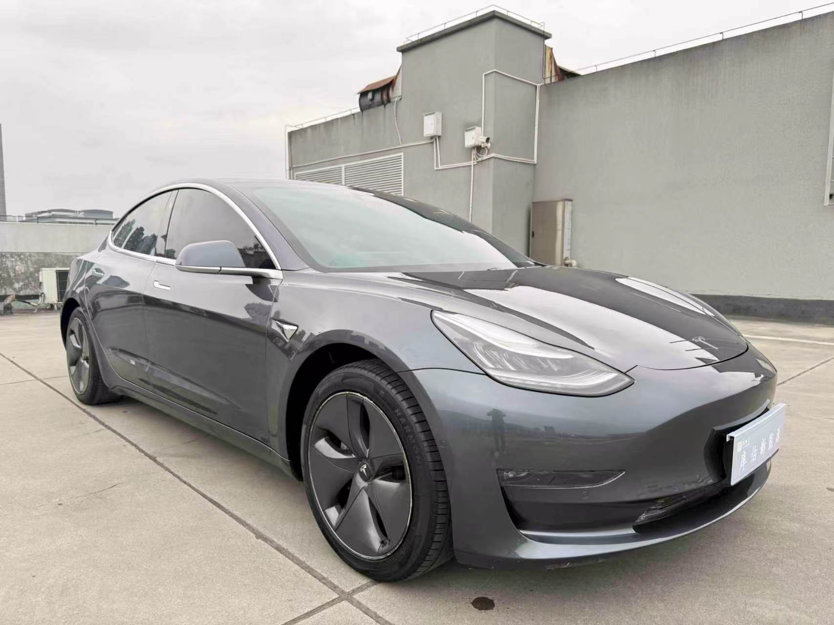 特斯拉Model3 2020款长续航后轮驱动版