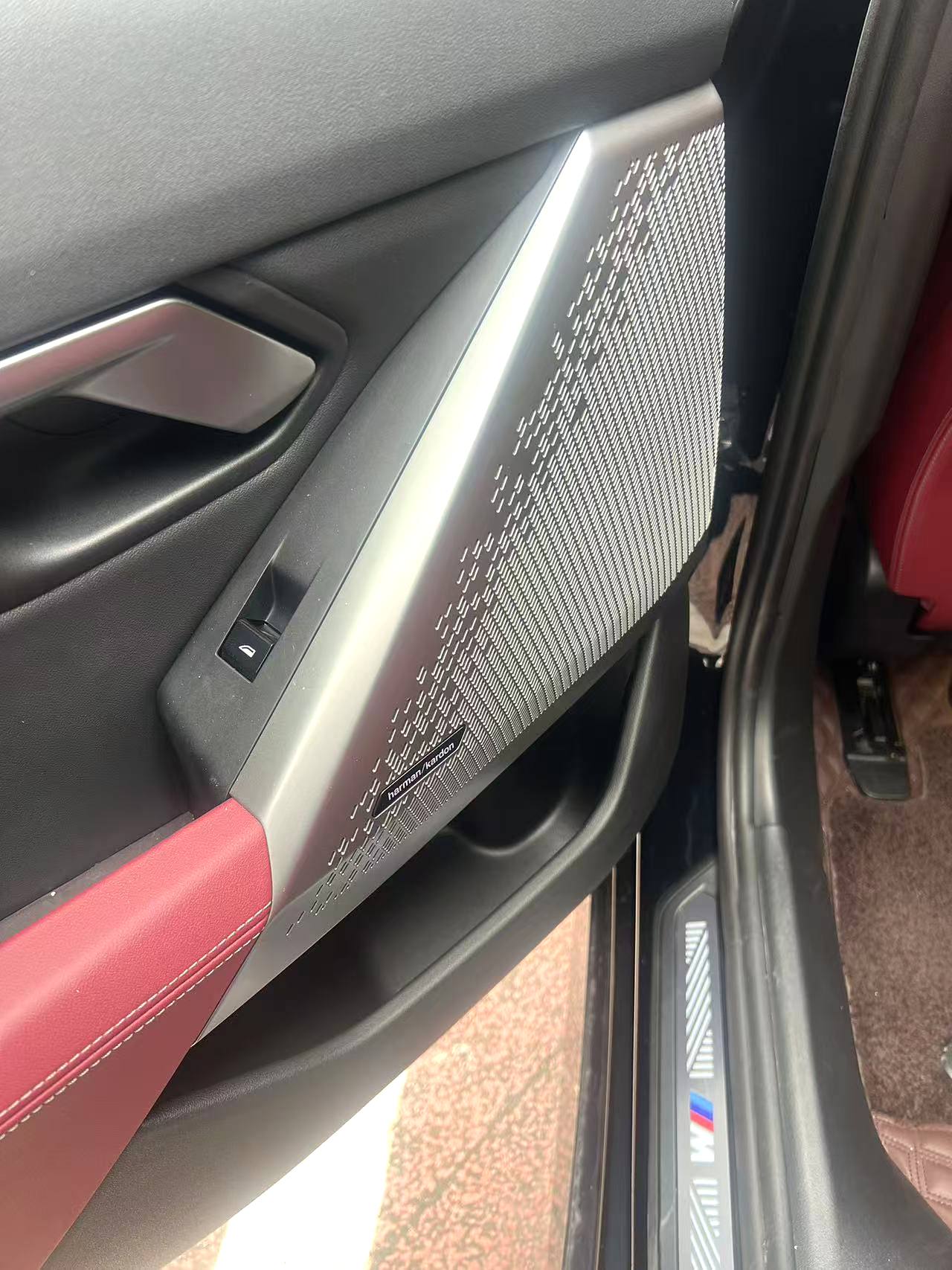 宝马 5系 2024款 530Li 48V 2.0T 领先型 M运动套装 自动挡（4859）