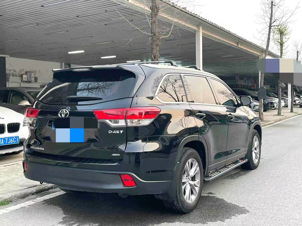 丰田 2021款 汉兰达 2.0T 四驱精英版7座 自动挡（2588）