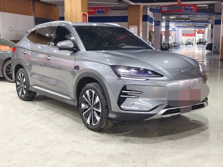 比亚迪 宋PLUS新能源 2025款 宋PLUS EV 智驾版 520km 尊贵型 自动挡（1598）