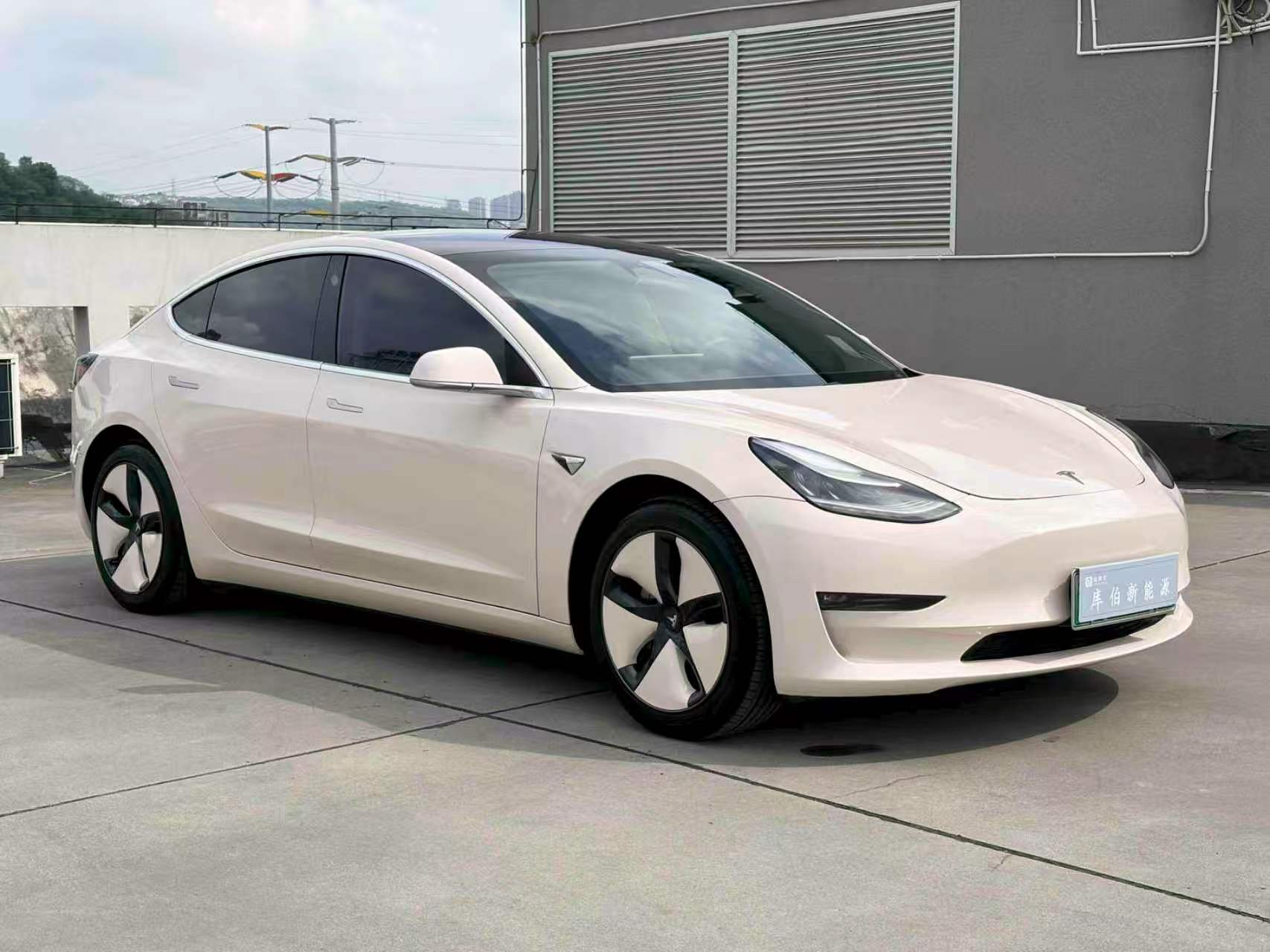 特斯拉 Model 3(进口)2019款Model 3长续航后驱版