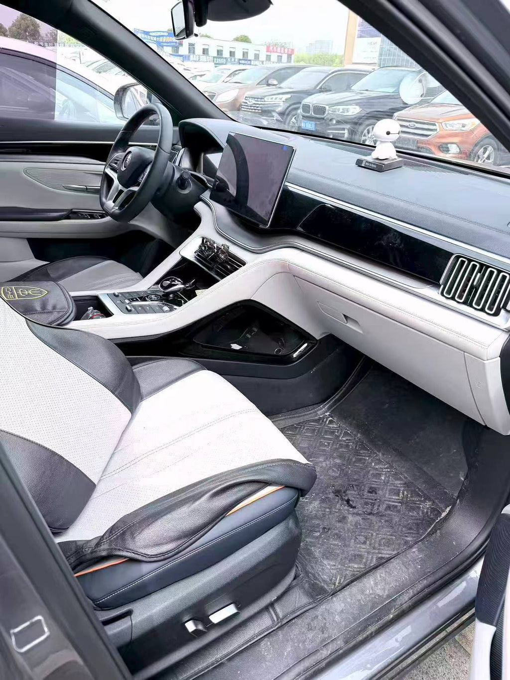 比亚迪 2021款 宋PLUS EV 旗舰型 自动挡 （1868）