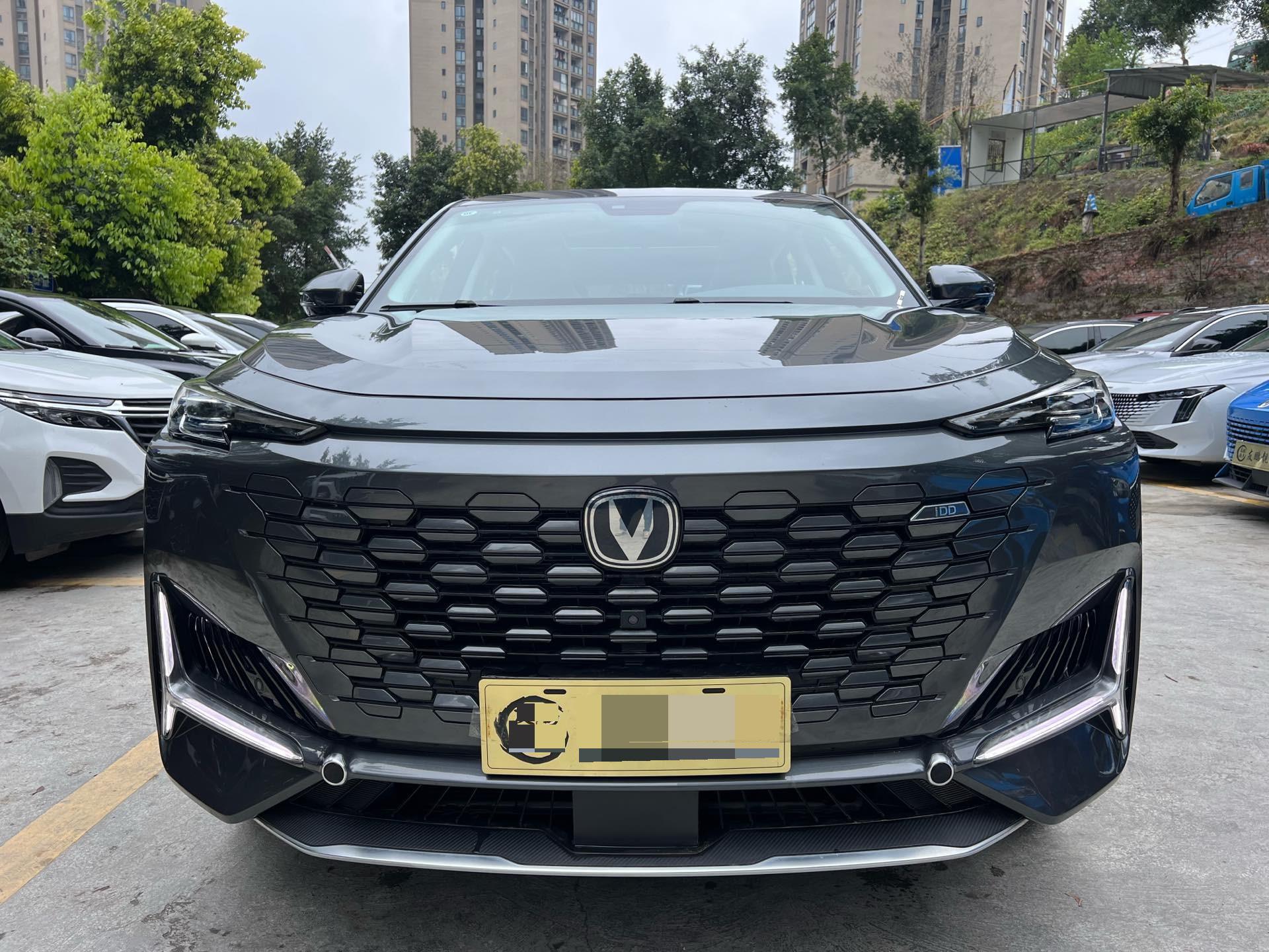 UNI-K 智电iDD 长安 2023款 UNI-K 智电iDD 1.5T 135km智趣型 自动挡
