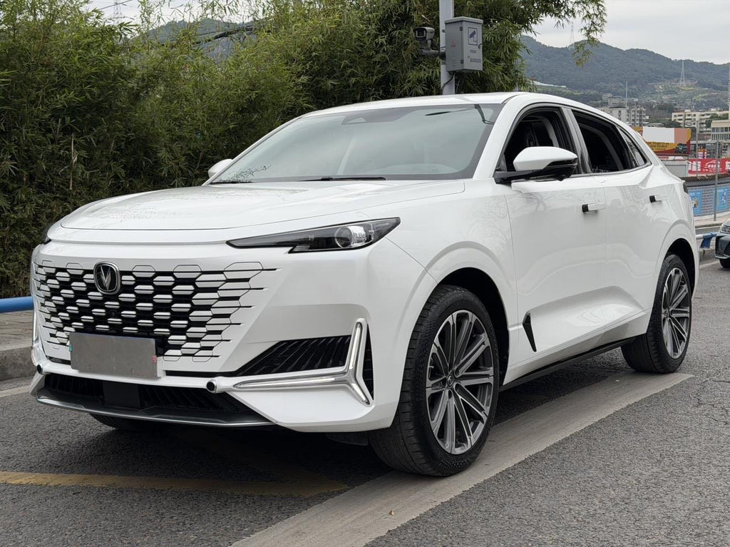 UNI-K 长安 2021款 UNI-K 2.0T 尊贵型 自动挡
