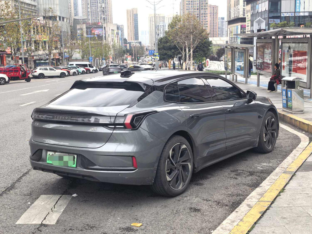 极氪 2023款 极氪001 WE版 86kWh 自动挡（3000）