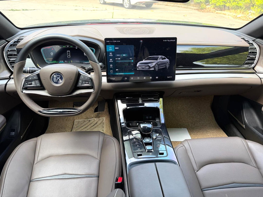 比亚迪 2020款 汉DM 2.0T 四驱性能版豪华型 自动挡