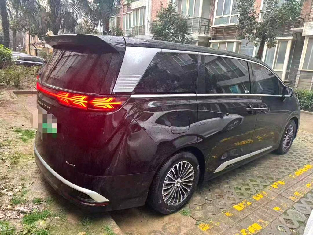 腾势 2022款 腾势D9 EV 600 四驱旗舰型 自动挡