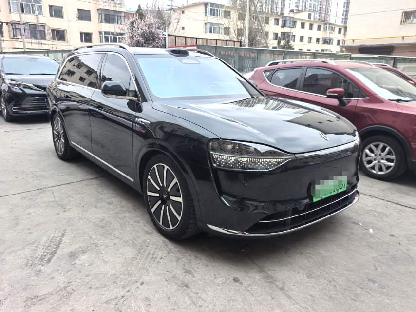 问界 2024款 问界M9 增程Ultra版42kWh 自动挡（5298）