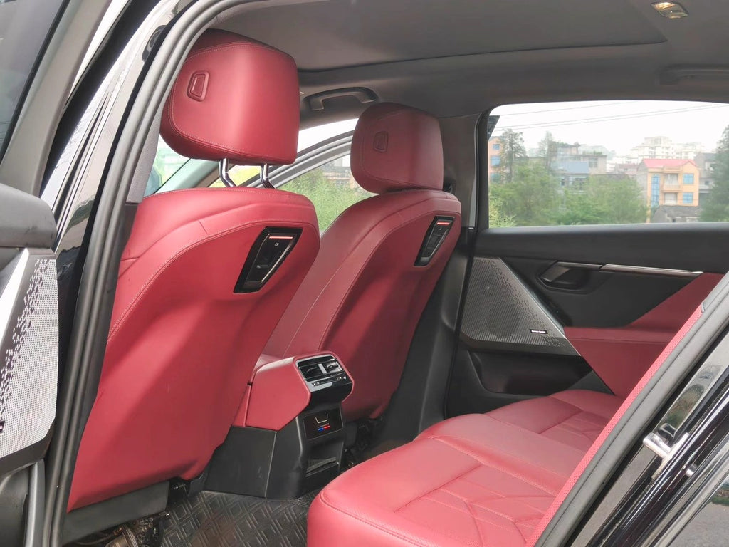 宝马 5系 2024款 530Li 48V 2.0T 领先型 M运动套装 自动挡（4859）