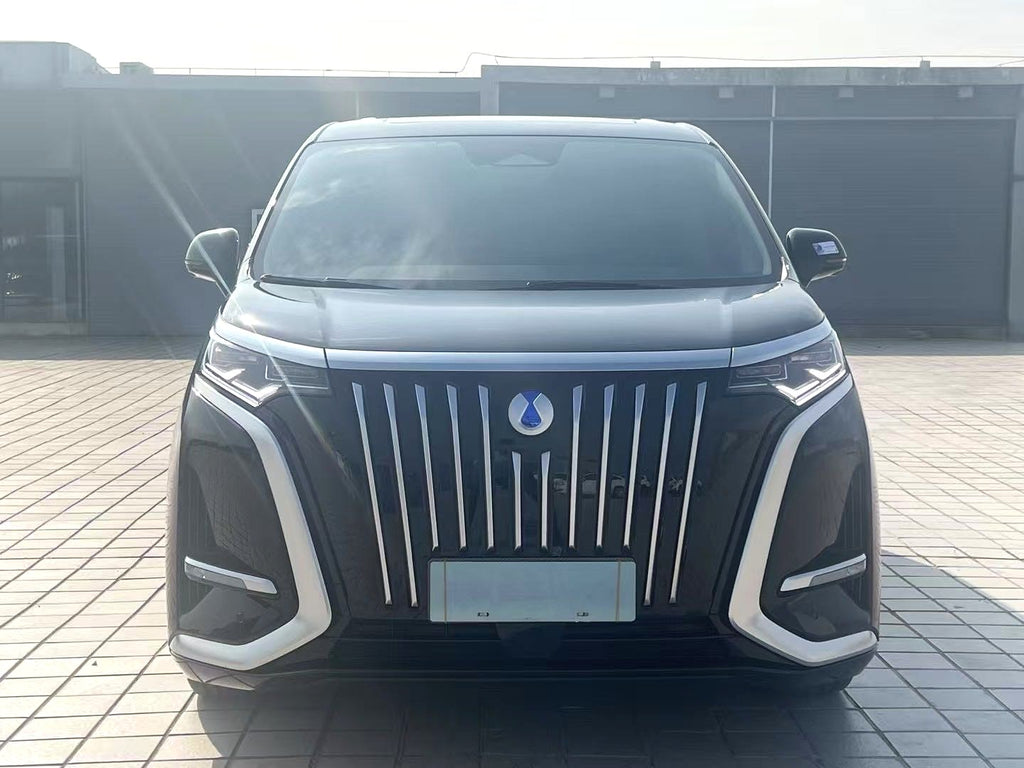 腾势 2024款 腾势D9 EV EV620 尊享型 自动挡