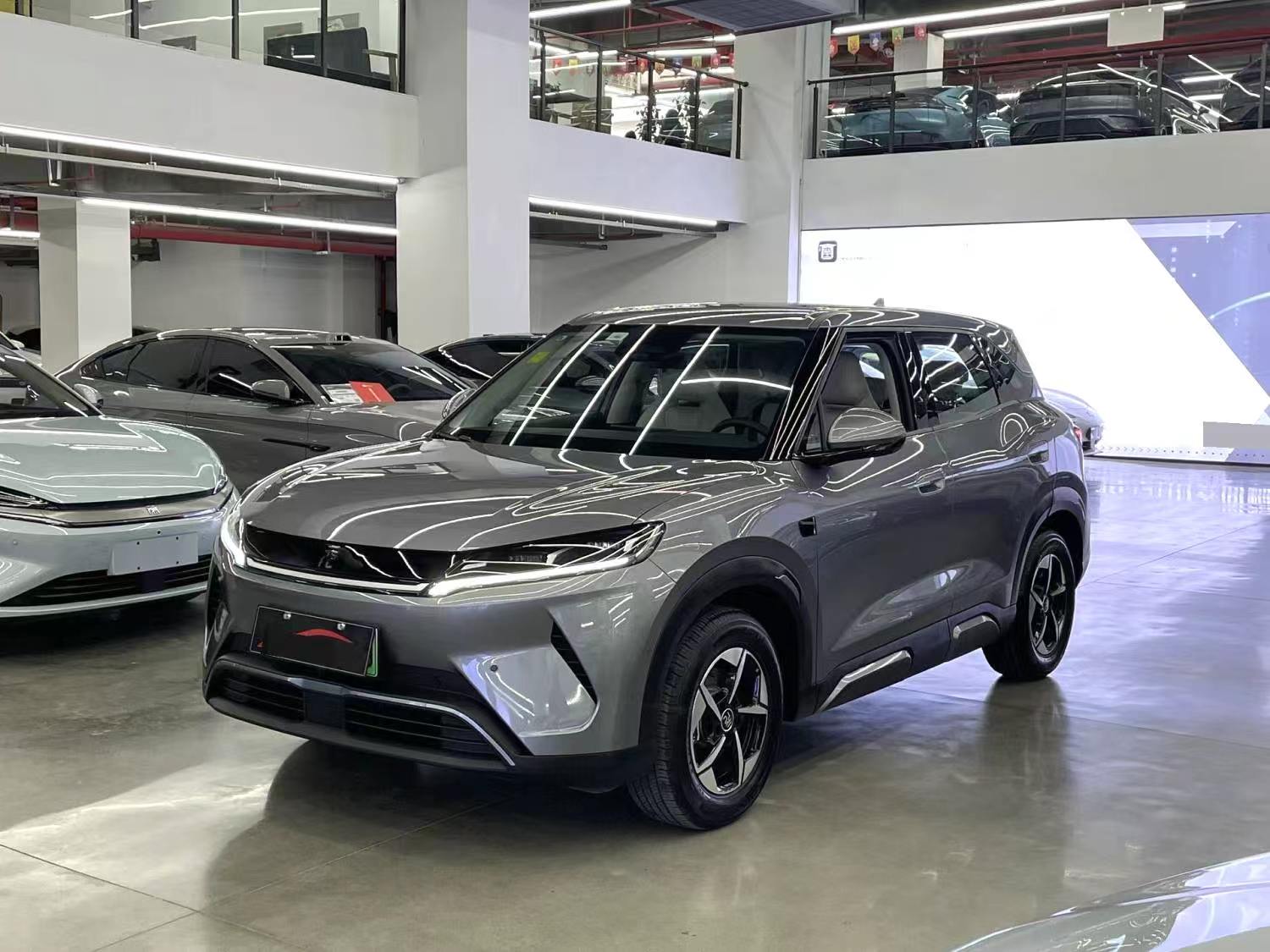 比亚迪 2025款 元 UP 智驾版 401KM 领先型 自动挡（1098）