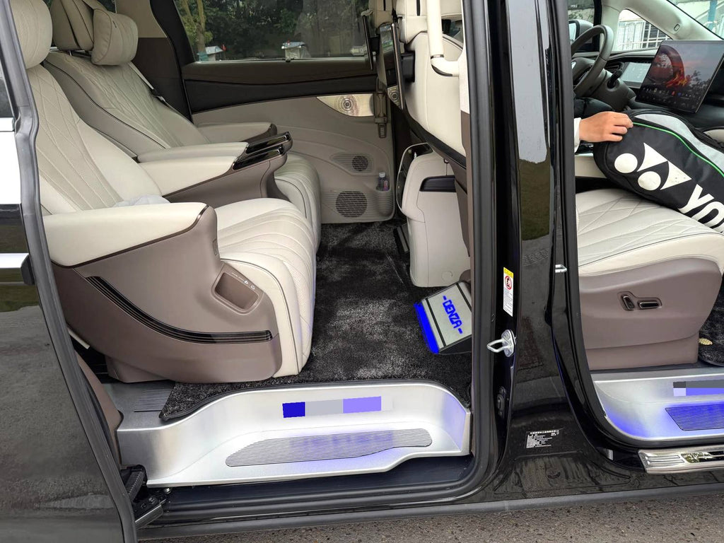 腾势 2022款 腾势D9 EV 600 四驱旗舰型 自动挡