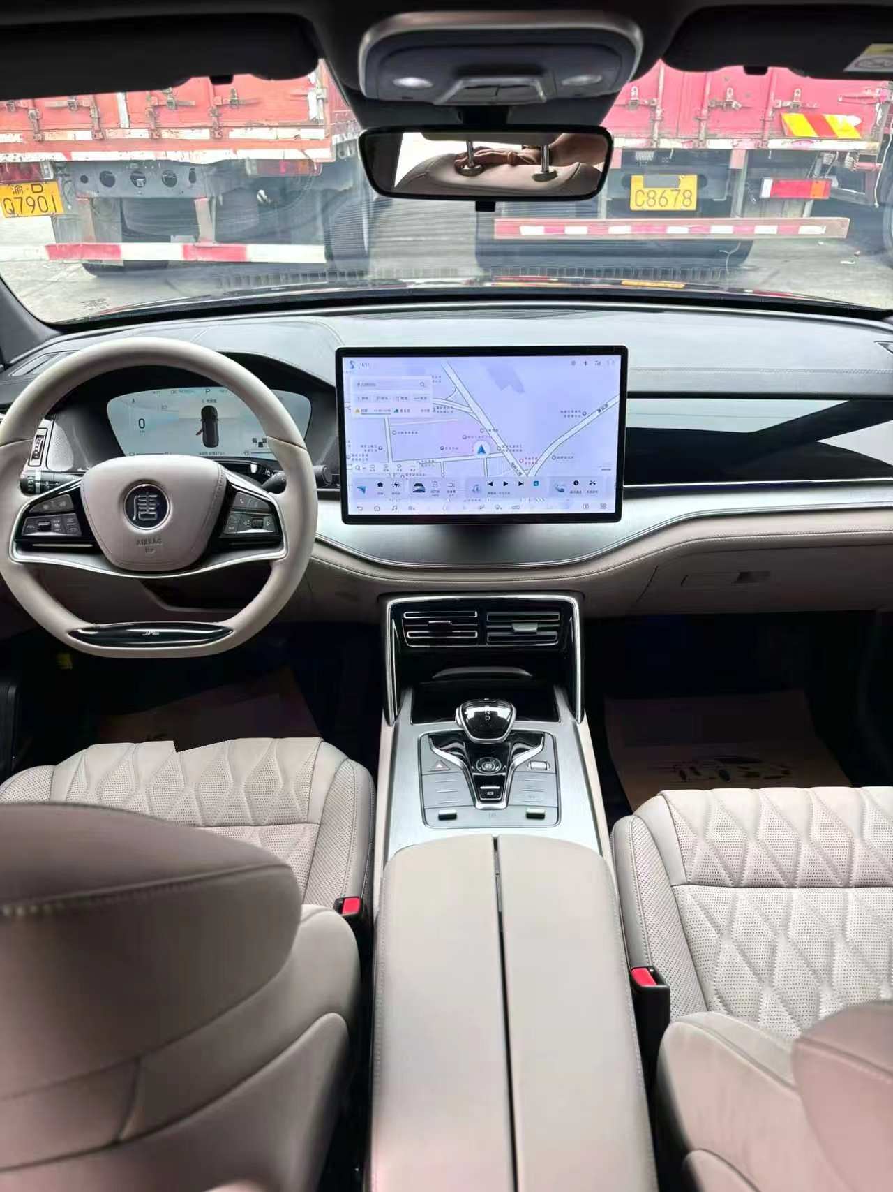 比亚迪 唐新能源 2024款 唐DM-i 1.5T 无级 荣耀版 112KM 尊荣型 自动挡（1898）