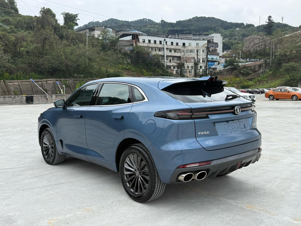 UNI-K 长安 2021款 UNI-K 2.0T 卓越型 自动挡