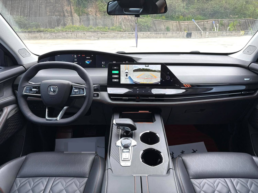 长安 2021款 UNI-K 2.0T 卓越型 自动挡（1539）
