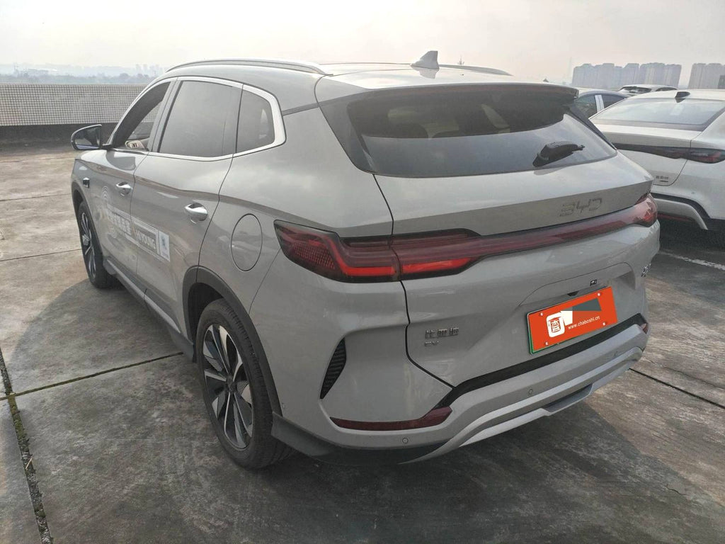 比亚迪 宋PLUS新能源 2025款 宋PLUS EV 智驾版 605km 旗舰型 自动挡（1758）