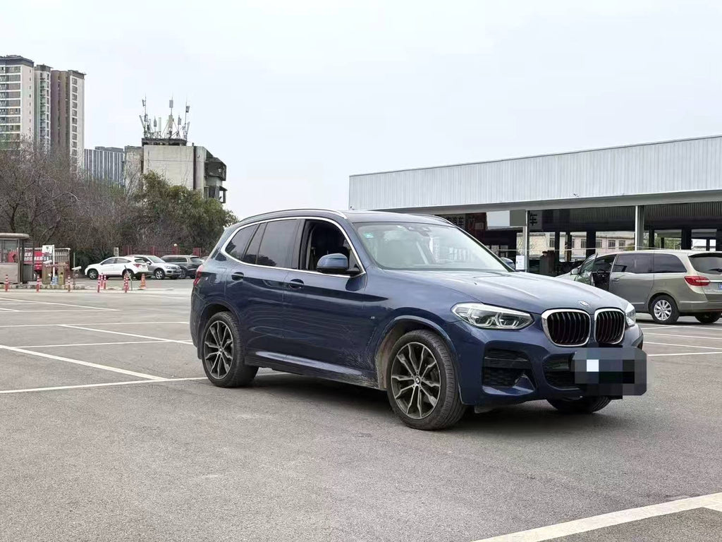 宝马 2021款 X3 xDrive30i 2.0T 领先型 M运动套装 自动挡（4798）