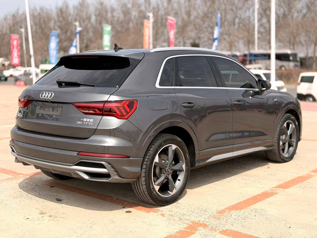 奥迪 2023款 Q3 1.4TFSI 35TFSI 时尚动感型 自动挡（2928）