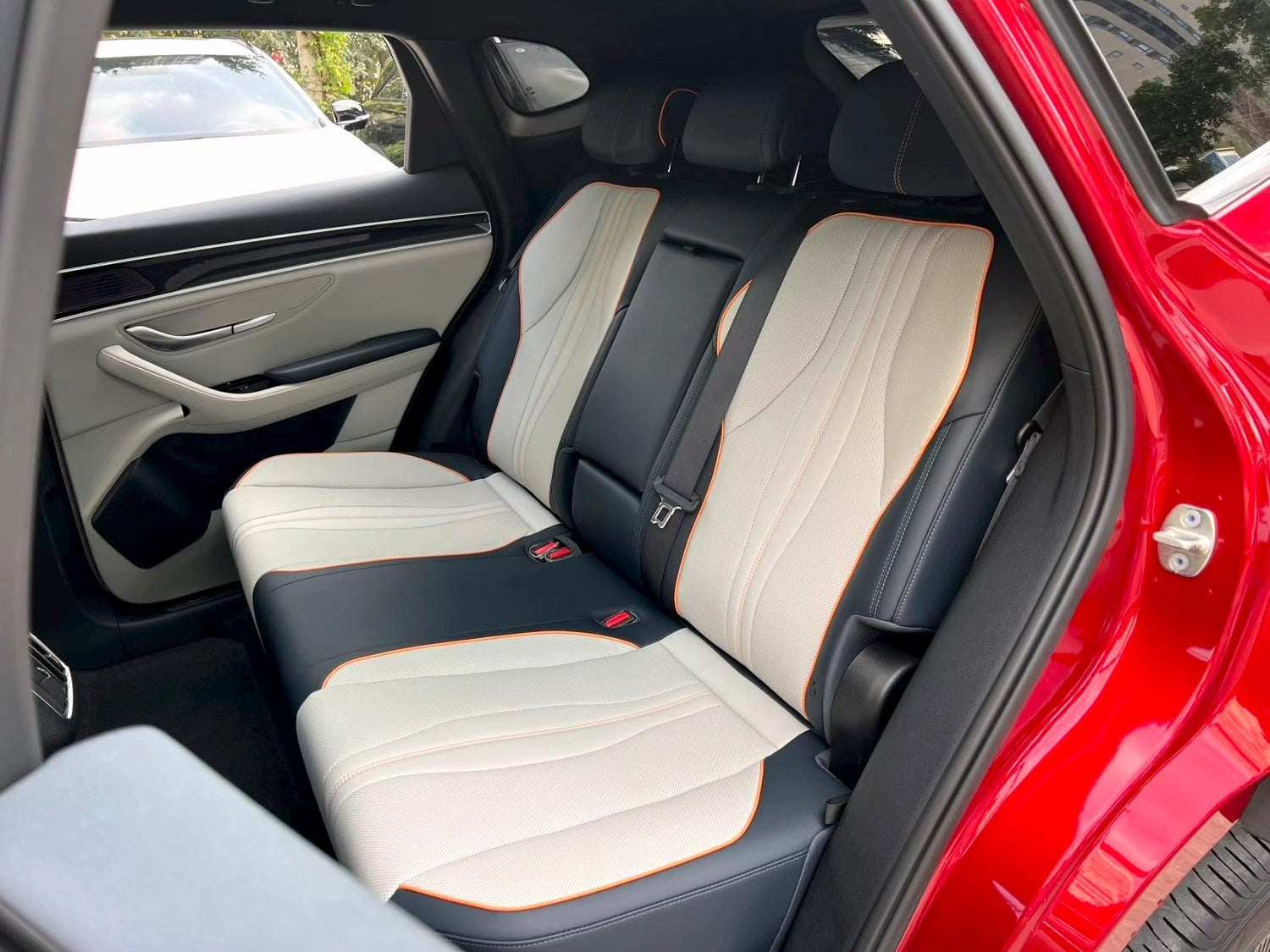 比亚迪 宋PLUS新能源 2021款 宋PLUS DM-i 1.5 无级 110KM 旗舰PLUS 自动挡（1698）