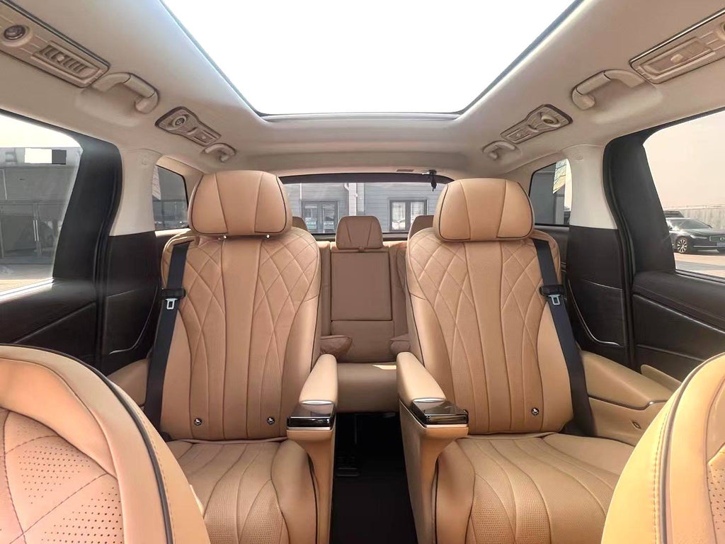腾势 2024款 腾势D9 EV EV620 尊享型 自动挡