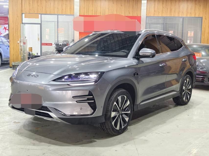 比亚迪 宋PLUS新能源 2025款 宋PLUS EV 智驾版 520km 尊贵型 自动挡（1598）