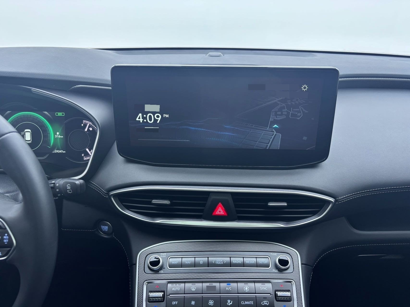 胜达 现代 2023款 胜达 旅行家 2.0TGDi 380TGDi GLX 四驱精英版(HTRAC) 自动挡