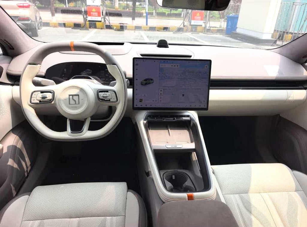 极氪 2025款 极氪007GT 后驱智驾版 75kWh 自动挡（2029）