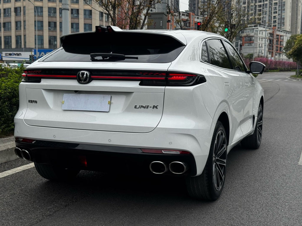 UNI-K 长安 2021款 UNI-K 2.0T 尊贵型 自动挡