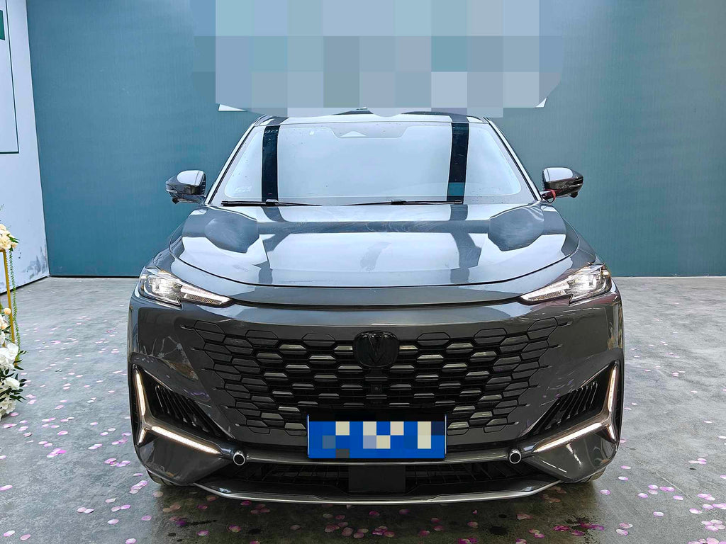 UNI-K 长安 2021款 UNI-K 2.0T 尊贵型 自动挡
