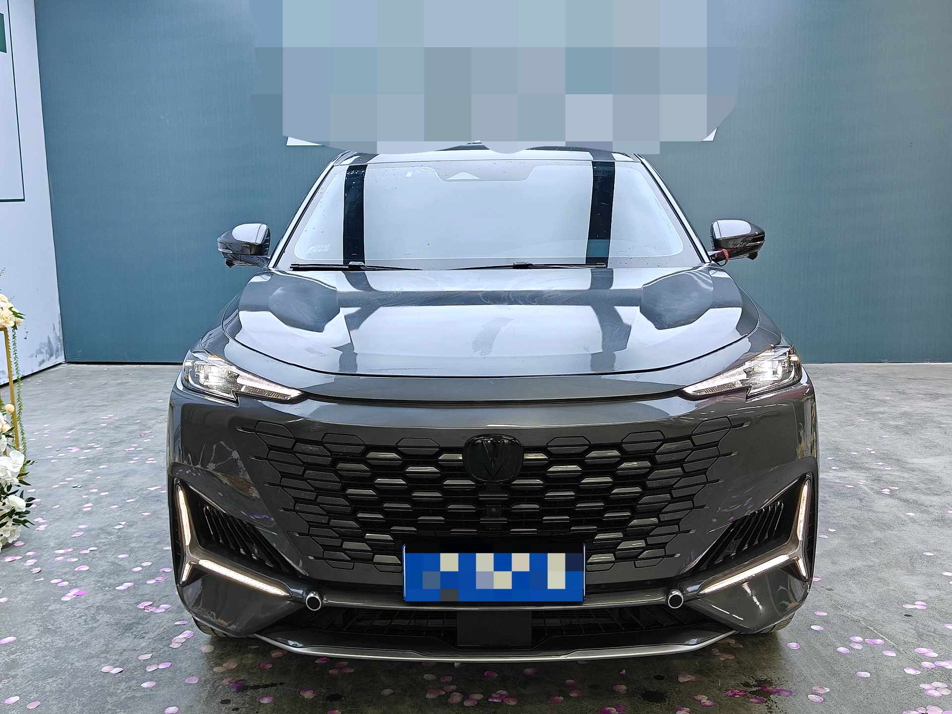 UNI-K 长安 2021款 UNI-K 2.0T 尊贵型 自动挡