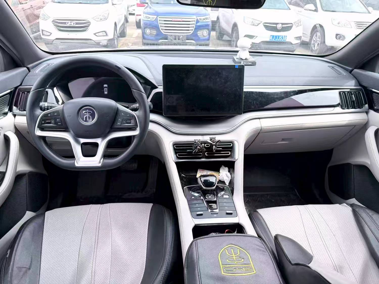 比亚迪 2021款 宋PLUS EV 旗舰型 自动挡 （1868）