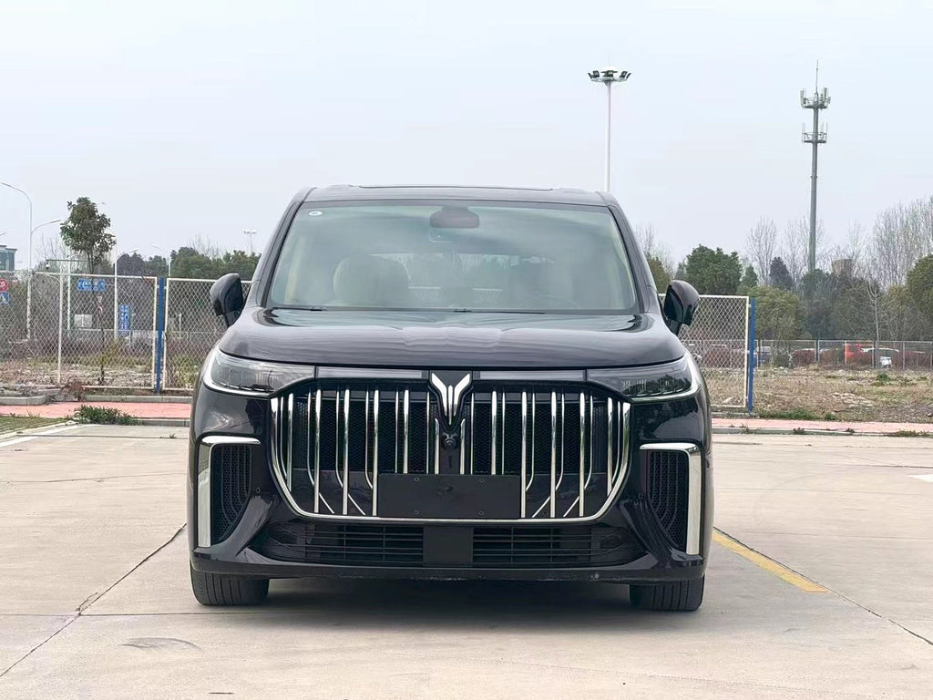 岚图 2024款 梦想家 PHEV 1.5T 超长续航卓越版 自动挡（3399）
