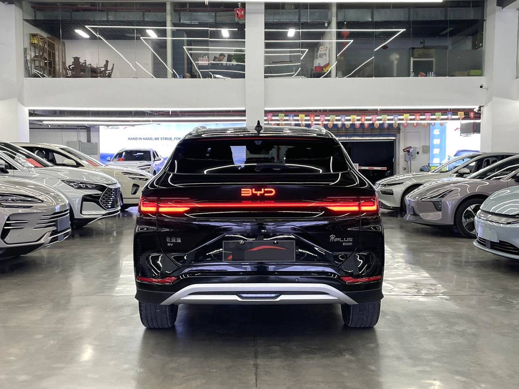 比亚迪 宋PLUS新能源 2025款 宋PLUS EV 智驾版 520km 尊贵型 自动挡