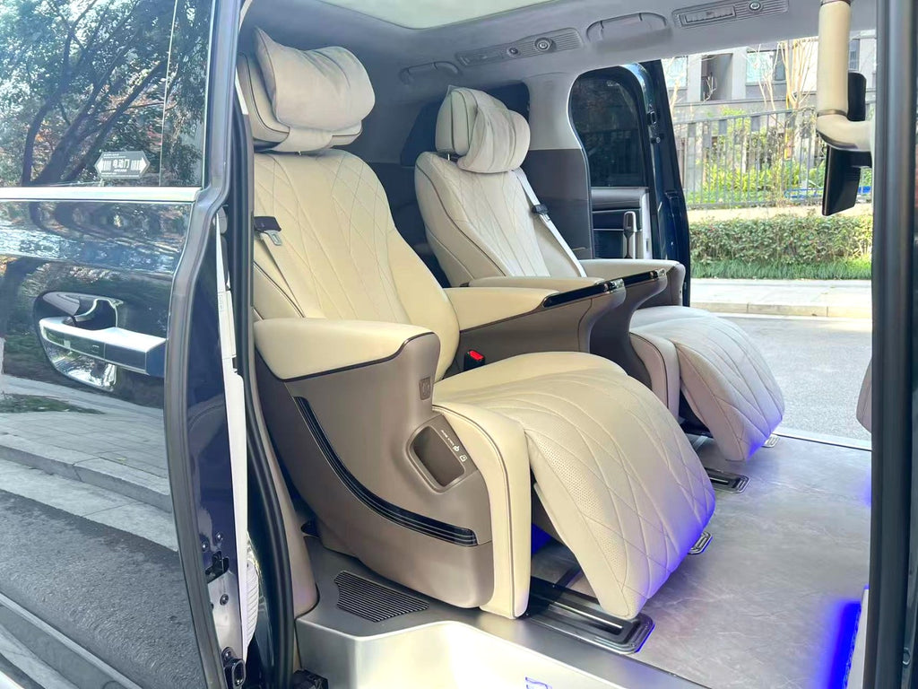 腾势 2022款 腾势D9 EV 600 四驱旗舰型 自动挡