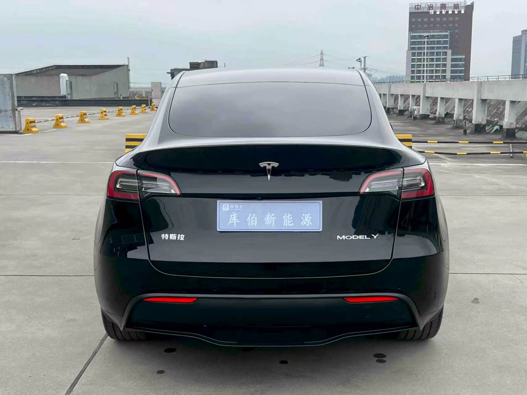 特斯拉 ModelY2021款长续航全轮驱动版