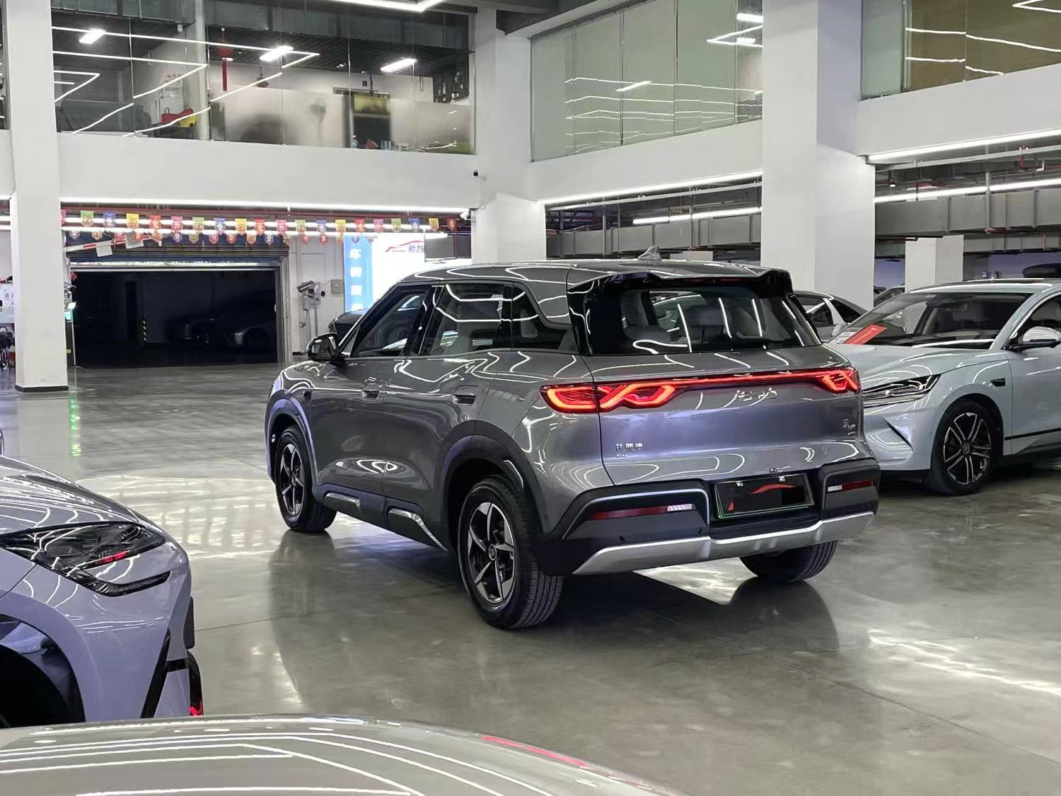 比亚迪 2025款 元 UP 智驾版 401KM 领先型 自动挡（1098）