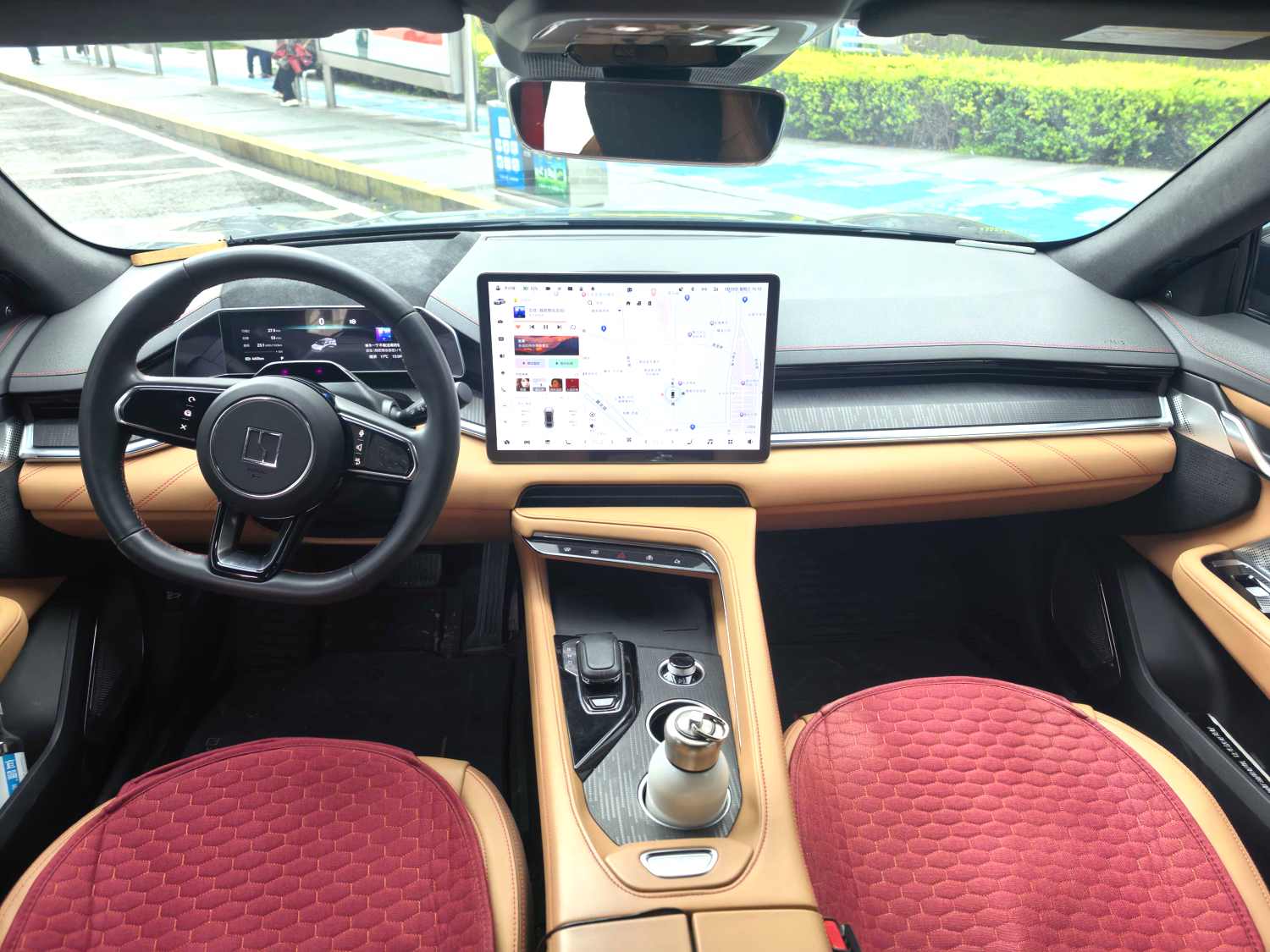 极氪 2023款 极氪001 WE版 86kWh 自动挡（3000）