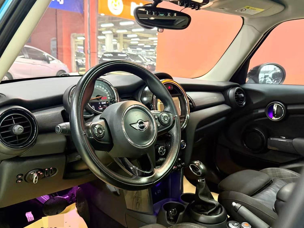 宝马 MINI Mini(进口) 2018款 Mini Cooper 1.5T 经典派