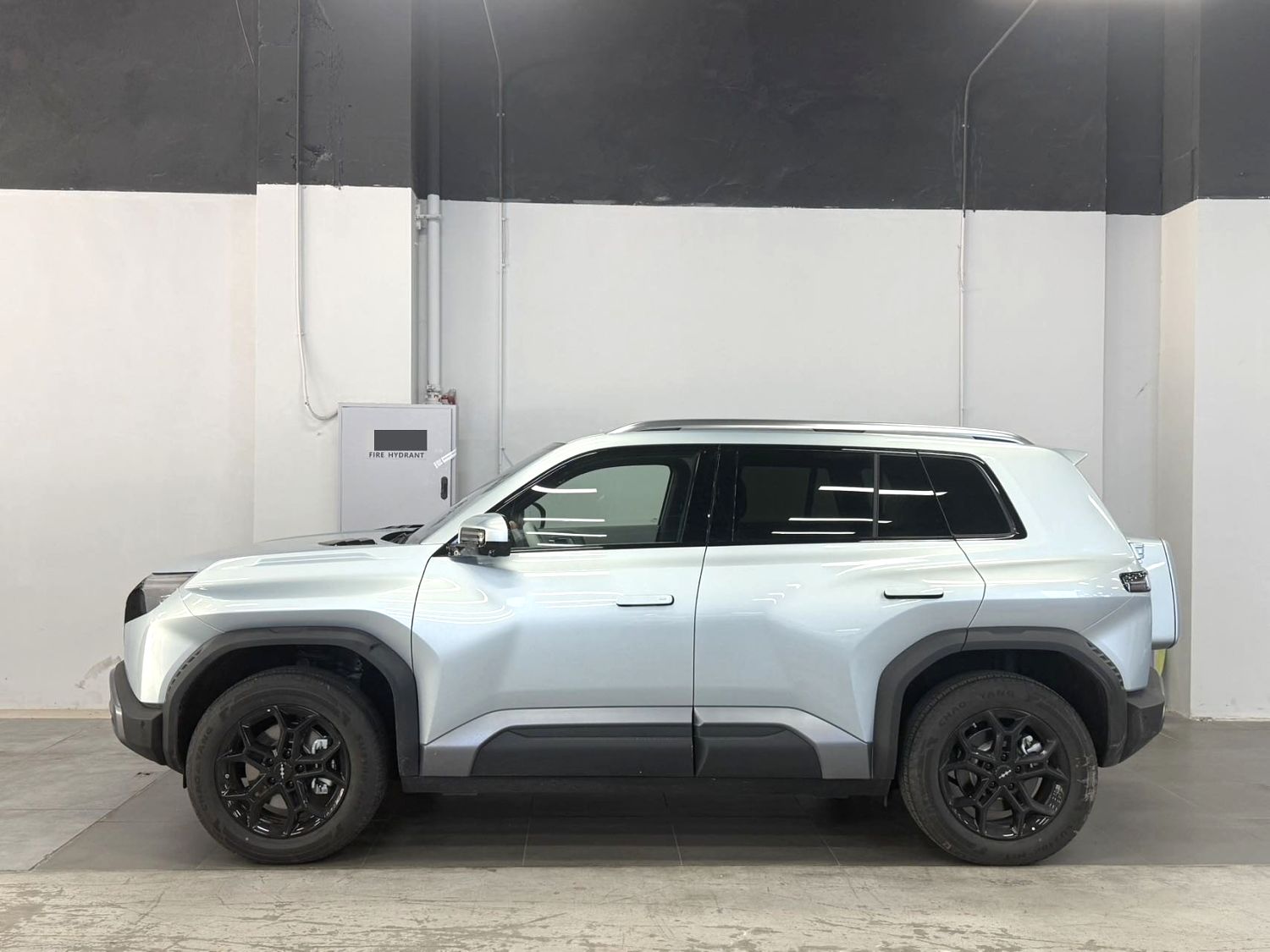 方程豹 2025款 钛3 501KM 后驱智驾Max版 自动挡（1398）