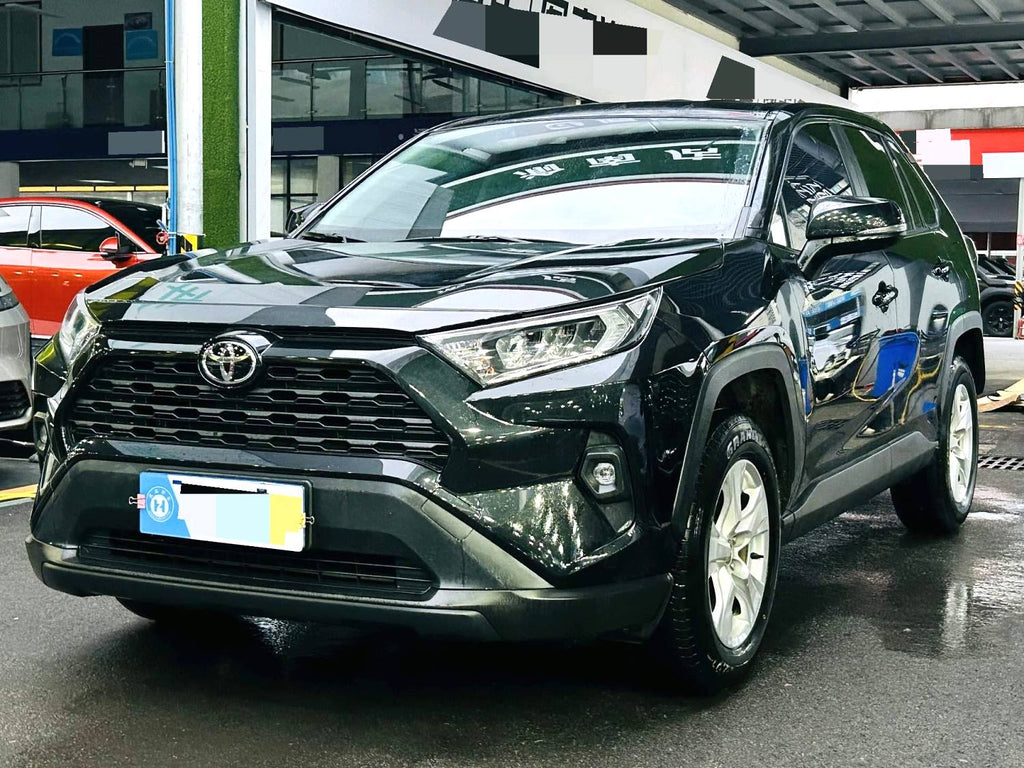 丰田 2023款 RAV4荣放 2.0 无级 两驱风尚Plus版 自动挡（1768）