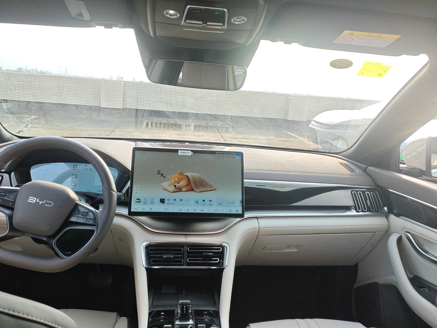 比亚迪 宋PLUS新能源 2025款 宋PLUS EV 智驾版 605km 旗舰型 自动挡（1758）