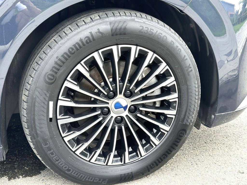 腾势 2022款 腾势D9 EV 600 四驱旗舰型 自动挡