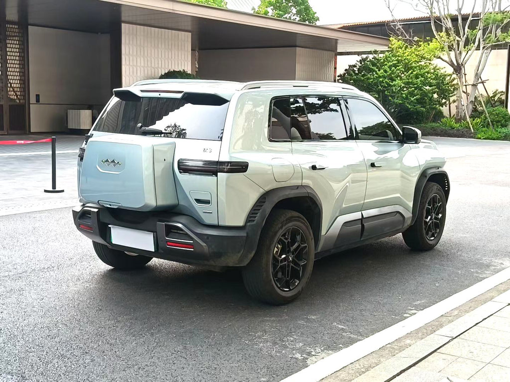 方程豹 2025款 钛3 501KM 后驱智驾Max版 自动挡（1398）