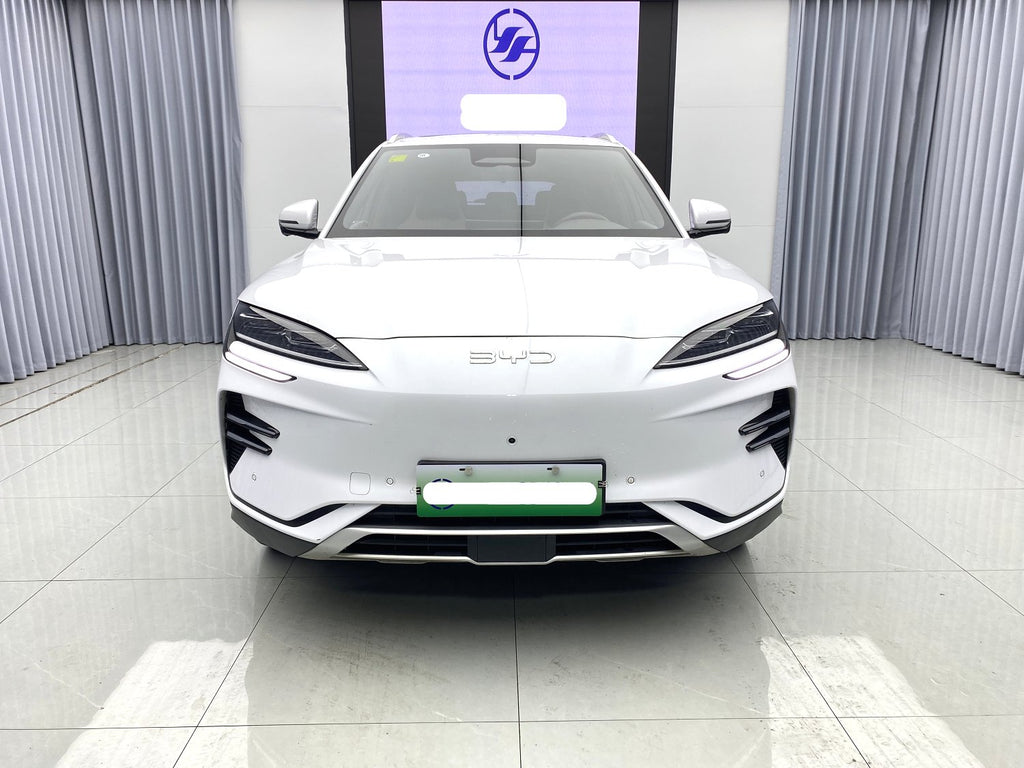比亚迪 宋PLUS新能源 2025款 宋PLUS EV 智驾版 520km 尊贵型 自动挡（1598）