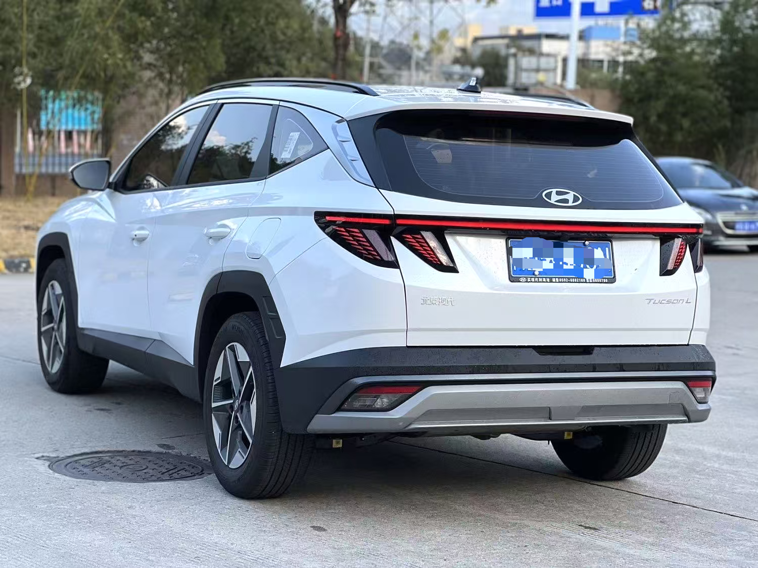 现代 2025款 途胜 L 1.5T 精英版